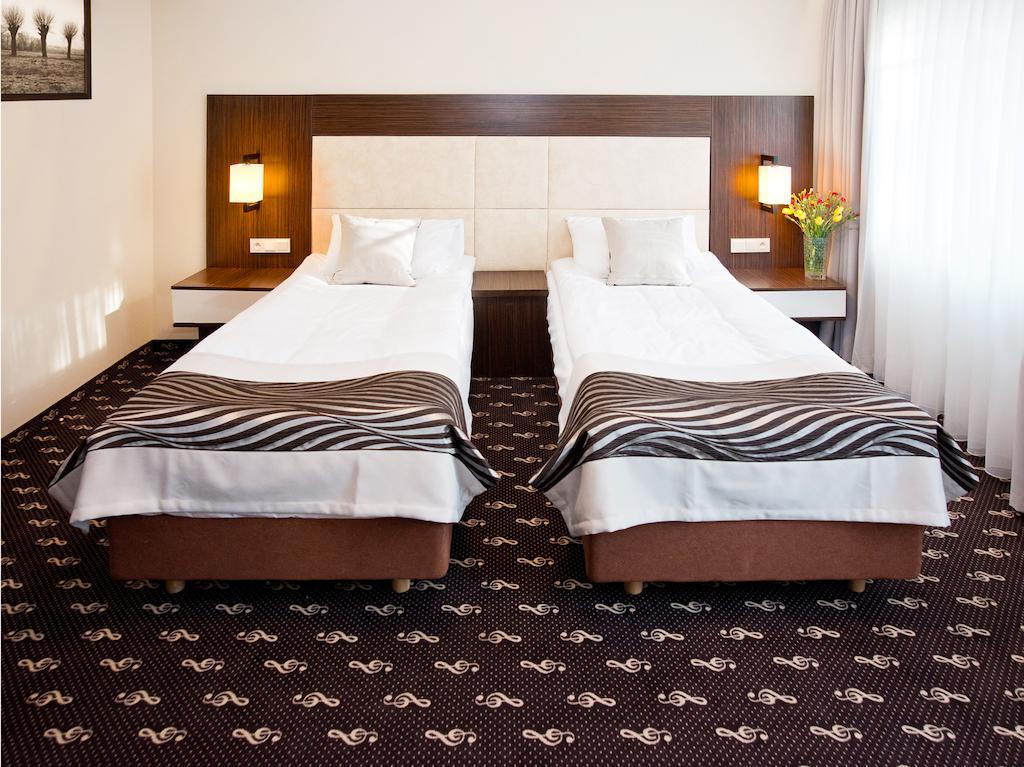 Hotel Fryderyk ニサ 部屋 写真